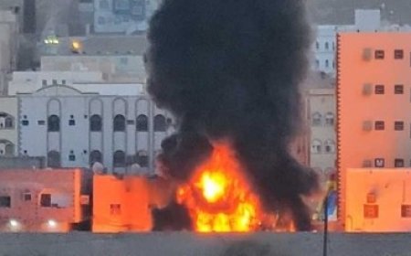 أنفجار شديد يتسبب بالتهام منزلين واختناق للساكنين وحالة وفاة بسيئون..