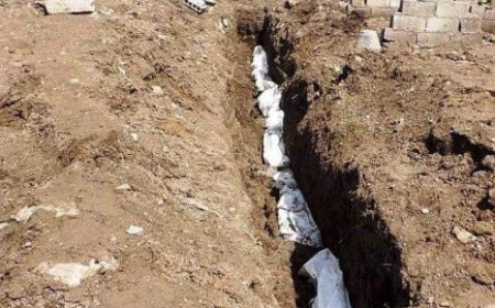 الميليشيات الحوثية الارهابية تدفن في الحديدة عشرات الجثث..