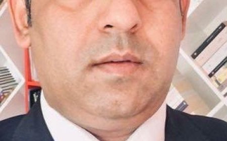 صحفي :استهداف الحوثيين للسفن المارة في البحر الأحمر يعرض المنشآت الخدمية في اليمن للقصف الإسرائيلي