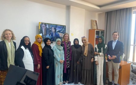 مؤسسة مبادرة مسار السلام في عدن تستقبل الوفد الهولندي.