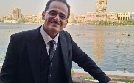 الأديب والباحث اليمنى الدكتور نزار غانم لـــ«الأهرام»: الأصل فى الإنسان ماذا أنت وليس من أنت ؟؟.