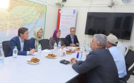 عدن اجتماع هام مع البعثه الهولنديه الى اليمن...