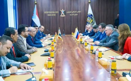 الكثيري يبحث مع وفد من الخارجية الروسية ترتيبات إعادة فتح القنصلية الروسية بالعاصمة عدن..