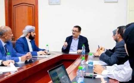 وزارة الأوقاف تستعد لموسم حج 1446هـ بالتعاون مع الخطوط الجوية اليمنية..