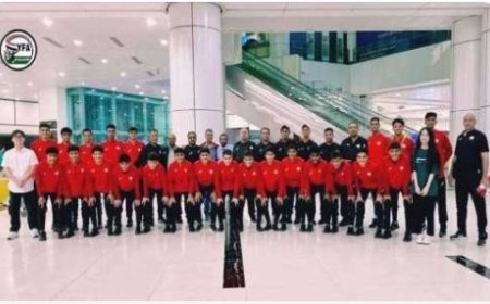 الجالية اليمنية في فيتنام تزور بعثة منتخب الناشئين....