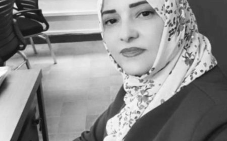 مستشار محافظ عدن( ميرفت سلامي» تنفي صلتها بما تناولته صفحات التواصل الاجتماعي وتتوعد بالمقاضاة..