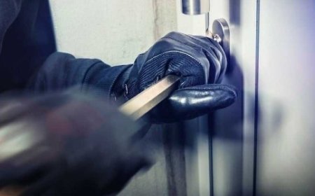 اللجان المجتمعية تكشف لغز سرقة شقة الصحفية مريم بارحمة في عدن..
