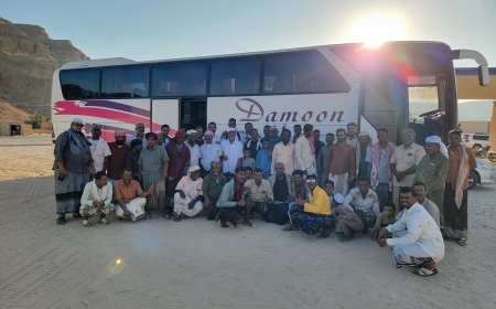 مدير عام مديرية تريم يشارك منتسبي صندوق النظافة ومكتب الأشغال رحلتهم إلى شعب نبي الله هود