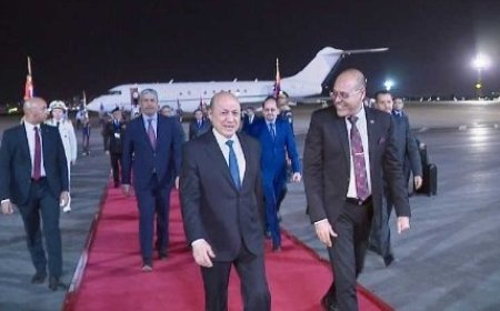 الرئيس العليمي يصل القاهرة للمشاركة في المنتدى الحضري العالمي الذي يبدأ غدا الاثنين ...