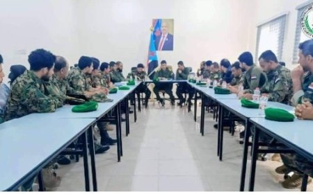 قائد قوات الحزام الأمني بعدن .. يشدد على تكثيف الجهود لمكافحة المخدرات والخلايا الإرهابية..