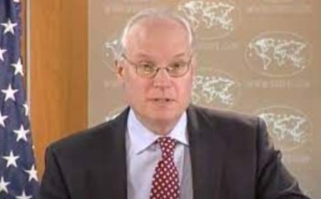 المبعوث الأمريكي: إدارة ترامب لن تتسامح مع هجمات الحوثيين في البحر الأحمر....