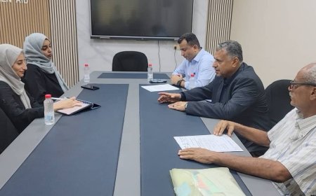 خلال لقائه بمنظمة "يمن إيد"..      *نائب محافظ عدن يناقش الترتيبات لتنفيذ مشروع خط كهرباء ساخن لمستشفى الصداقة*