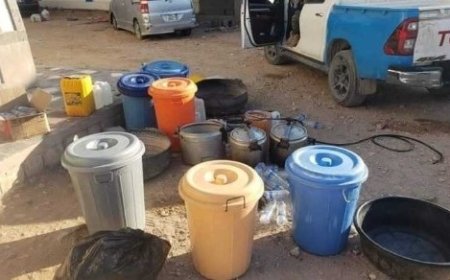 شرطة محافظة شبوة تضبط مصنعا لإنتاج الخمور..