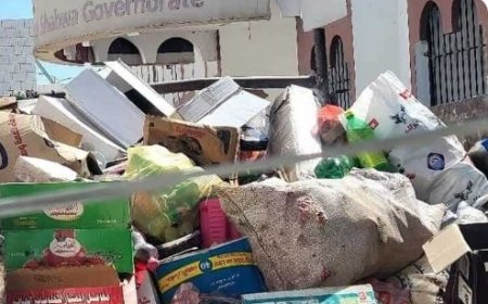 اتلاف 7 أطنان من المواد الغذائية منتهية الصلاحية في محافظة شبوة..