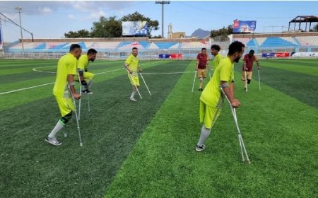 تشكيل اول فريق كرة قدم للمبتورين في اليمن..