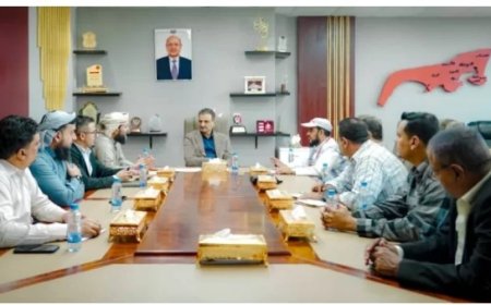 وزير الدولة محافظ العاصمة عدن يترأس اجتماعا لتصحيح مسار توزيع وحدات مدينة السلام السكنية..