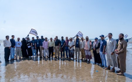 برعاية الوزير السقطري:  هيئة مصائد خليج عدن تدشن توزيع قوارب ومحركات إصطياد لعدد من الصيادين في منطقة قعوه 