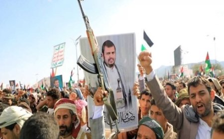 صحيفة امريكية تؤكد ان ترامب يعتزم تصنيف الحوثيين كمنظمة إرهابية أجنبية...