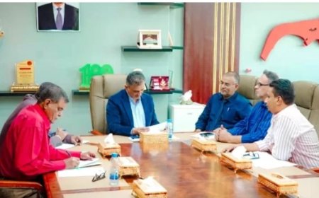 وزير الدولة محافظ العاصمة عدن يشدد على أهمية تحديث أنظمة البريد...