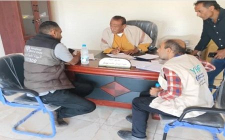 بهيدر يؤكد أن حملة النظافة في مديرية حيس والمديريات المحررة في الحديدة لأهميتها على الصحة العامة .