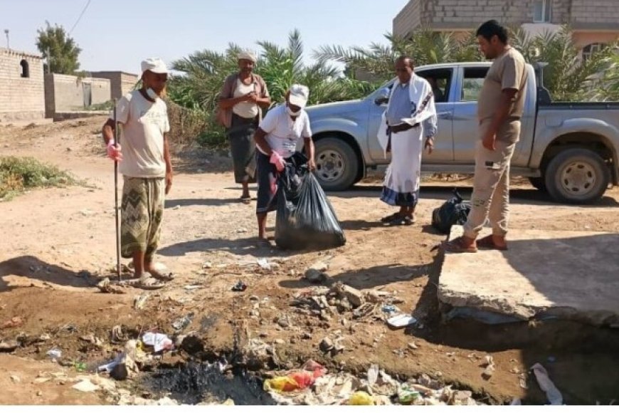 العميد بهيدر يتفقد ويتابع سير عملية نقل المخلفات في الخوخة..