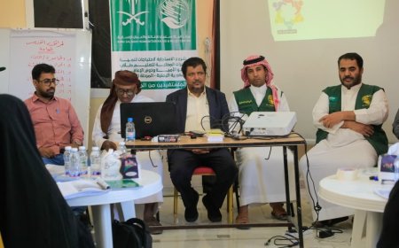 محلي المهرة ومركز سلمان يطلعان على سير مشروع تنمية القدرات المحلية لطلاب محو الأمية وذوي الاعاقة   