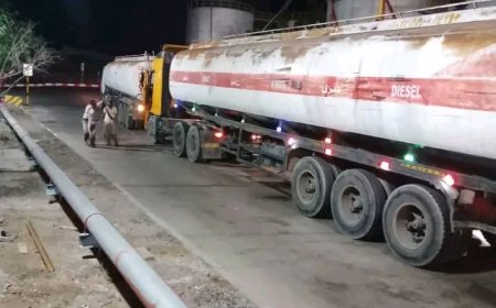 هائل سعيد أنعم يعيد تشغيل كهرباء لحج...