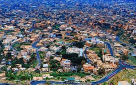 طالبة جامعية بتعز تقع ضحية احتيال مالي عبر الإنترنت...