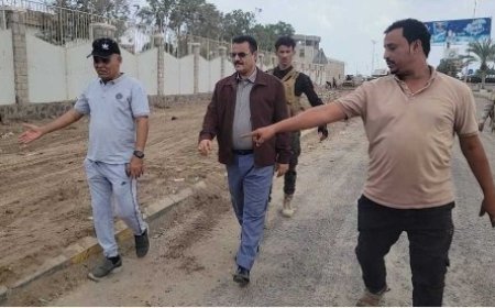 الممول من القطاع الخاص..مدير عام المنصورة يتفقد أعمال التحسين في عدد من شوارع منطقة الدرين..
