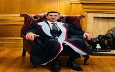 دكتور يمني يصبح ولاول مرة محاضرا في كلية الأسنان بجامعة جلاسكو في بريطانيا..