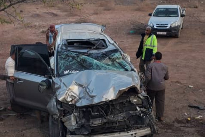 نجاة مقاول مشروع عقبة خلق الخضيري وابنه من حادث مروري مؤسف(صورة مروعة)