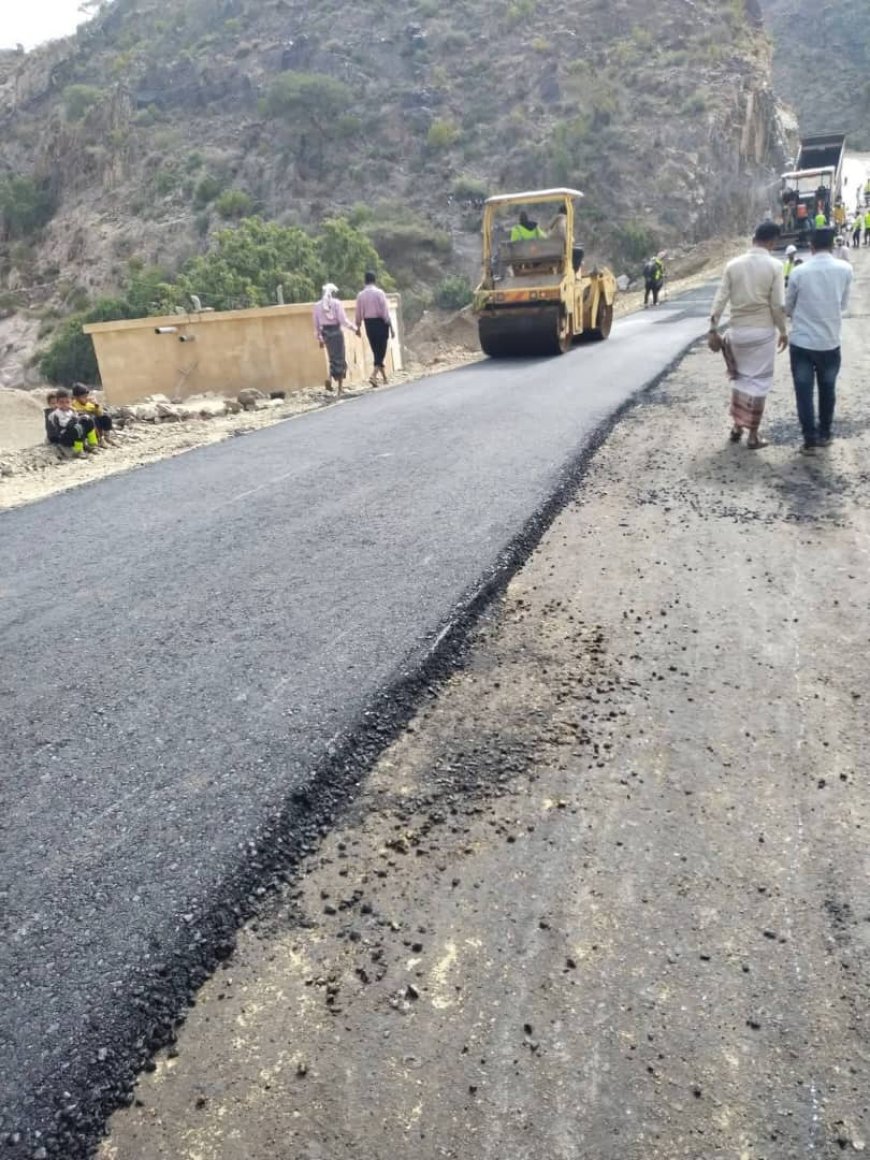 صندوق صيانة الطرق والجسور عدن يدشن أعمال السفلته في مشروع عقبة خلق في مديرية حالمين بمحافظة لحج