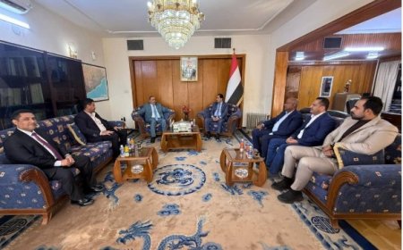 وزير الشباب والرياضة يزور سفارة بلادنا لدى العراق..