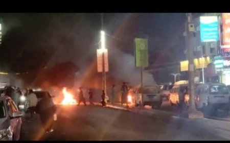 غليان شعبي وغضب عارم  تشهده العاصمة عدن ردا على استمرار انقطاع الكهرباء ..
