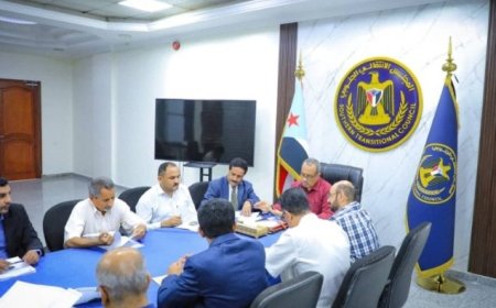 الأمانة العامة للانتقالي الجنوبي تناقش عددا من التقارير وتستعرض العديد من الجوانب المرتبطة بحياة المواطنين..