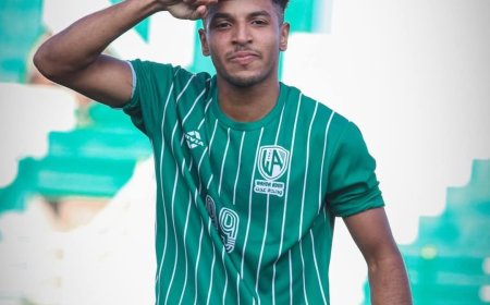 ناصر حميدة .. اللاعب الأبرز في وحدة عدن