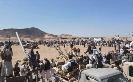 قبائل خولان الطيال وسنحان وبني حشيش وبلاد الروس وجهم تؤكد مساندتها للقوات المسلحة..