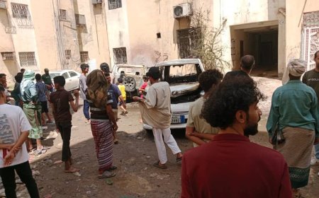 حصري وإنفراد..سبب التهام النيران لباص في عدن