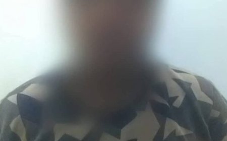 الأجهزة الأمنية في العاصمة عدن تلقي القبض على محتال انتحل صفة رجل أمن في المنصورة ..