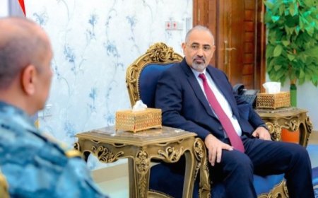 الزُبيدي ومصلحة خفر السواحل يضعان خريطة طريق لتعزيز السيادة البحرية..