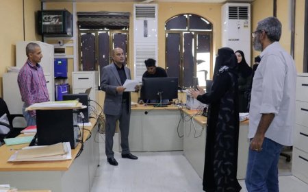 وزير المالية يطلع على سير العمل والانضباط الوظيفي بالوزارة في شهر رمضان المبارك