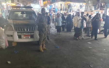 عودة دورية حزام كريتر لمساندة المرور تخفف الازدحام وتنظم حركة المواطنين في رمضان