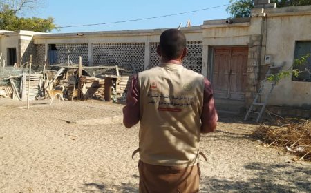 قوات درع الوطن تواصل توزيع وجبة إفطار صائم بأبين وتستهدف قرى الشيخ عبدالله والقرو وعمودية بمديرية زنجبار