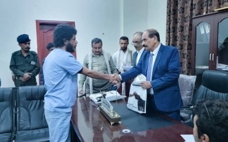 بتوجيهات النائب العام  النيابة العامة في محافظة شبوة تفرج عن 21 سجينًا بمناسبة شهر رمضان ..