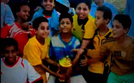 فريق الشعلة يتوج ببجولى دوري الشهيد أنس حمود الرمضاني للبراعم لكرة القدم بردفان والتلال وصيفاً