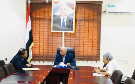 وزير المياه والبيئة يناقش مع محافظ أبين احتياجات المحافظة من مشاريع المياه والصرف الصحي...