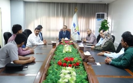 وزير الصحة يترأس اجتماعا بعدد من الجهات في مطار العاصمة عدن الدولي ...