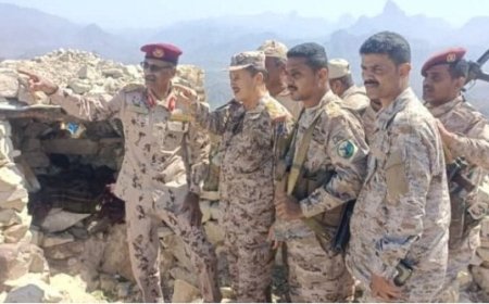 برئاسة اللواء الردفاني لجنة من وزارة الدفاع تقوم بزيارة تفقدية لجبهات محور العند كرش ..