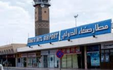 مصدر حكومي يكشف عن تهريب قيادات حو,,ثية لعائلاتهم عبر مطار صنعاء ....