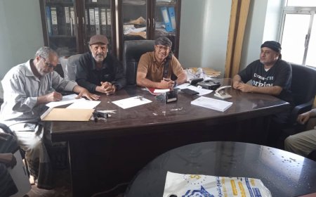 في أول أيام الدوام الرسمي.. السفياني يتفقد العمل الإداري في الشعيب